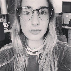 Meet your Posher, Delphine